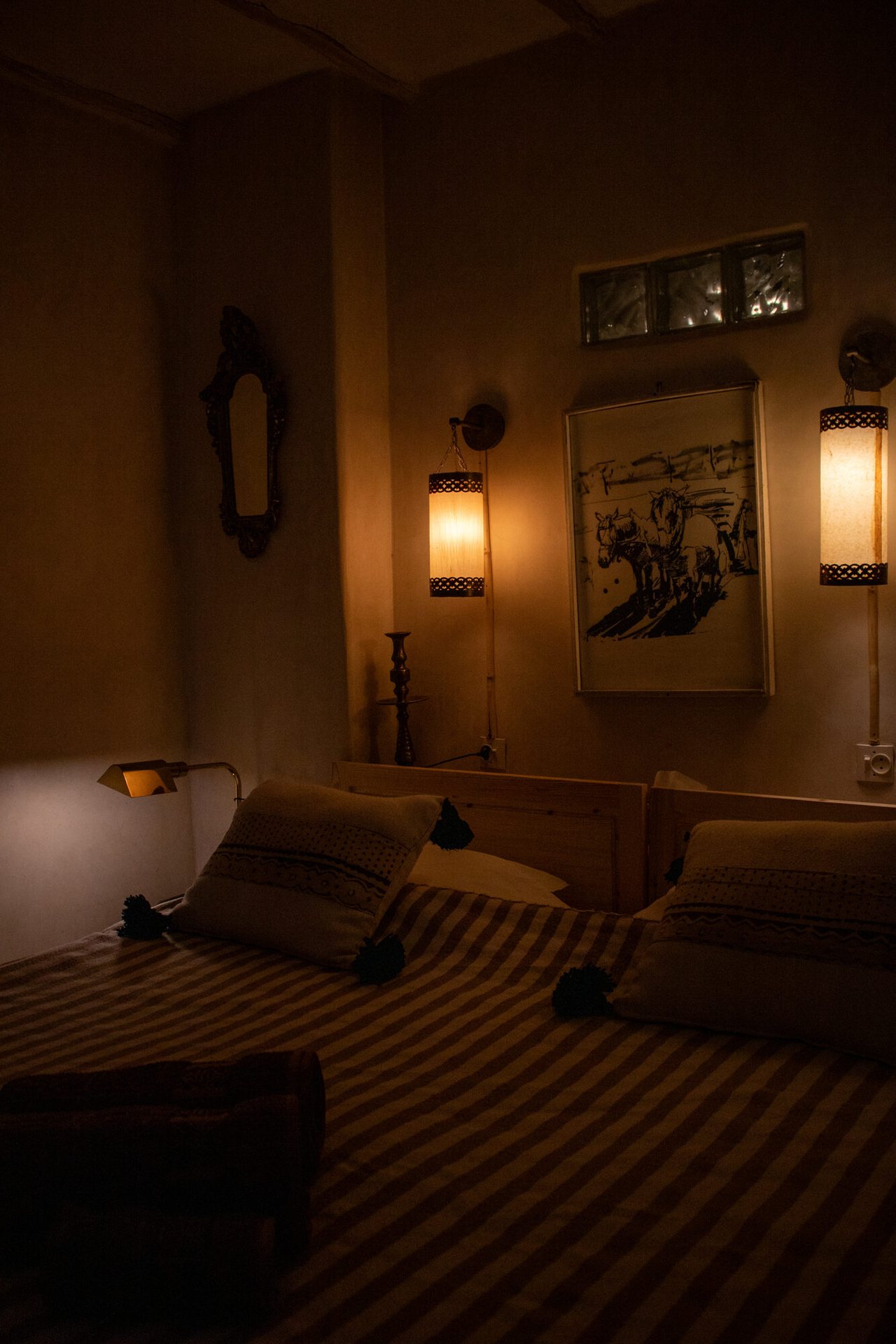 Chambre sombre — Irocha, Tisselday